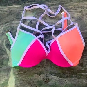 Bikini top